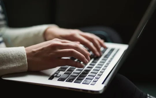 Using Keyword Extraction to Improve Content Relevance